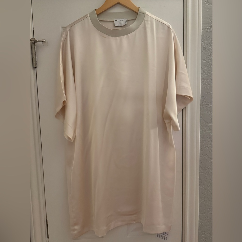 ASOS Satin Oversized T-Shirt Mini Dress – Ivory | Size US 10 | NWT